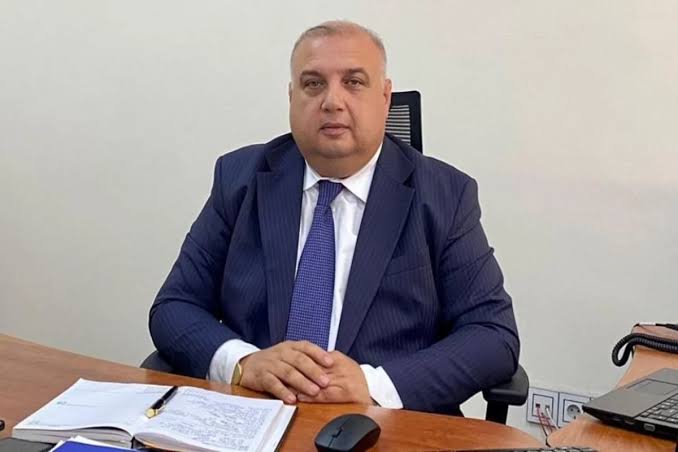 Eyyub-Kərimli-İqtisadçı.jpg
