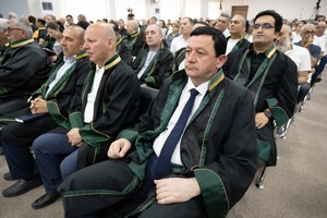 f2785555-dae4-3b68-83f6-bd58c78abb8a_300.jpg