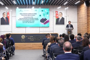 91408e79-64ea-385b-8f09-baf754dde550_300.jpg