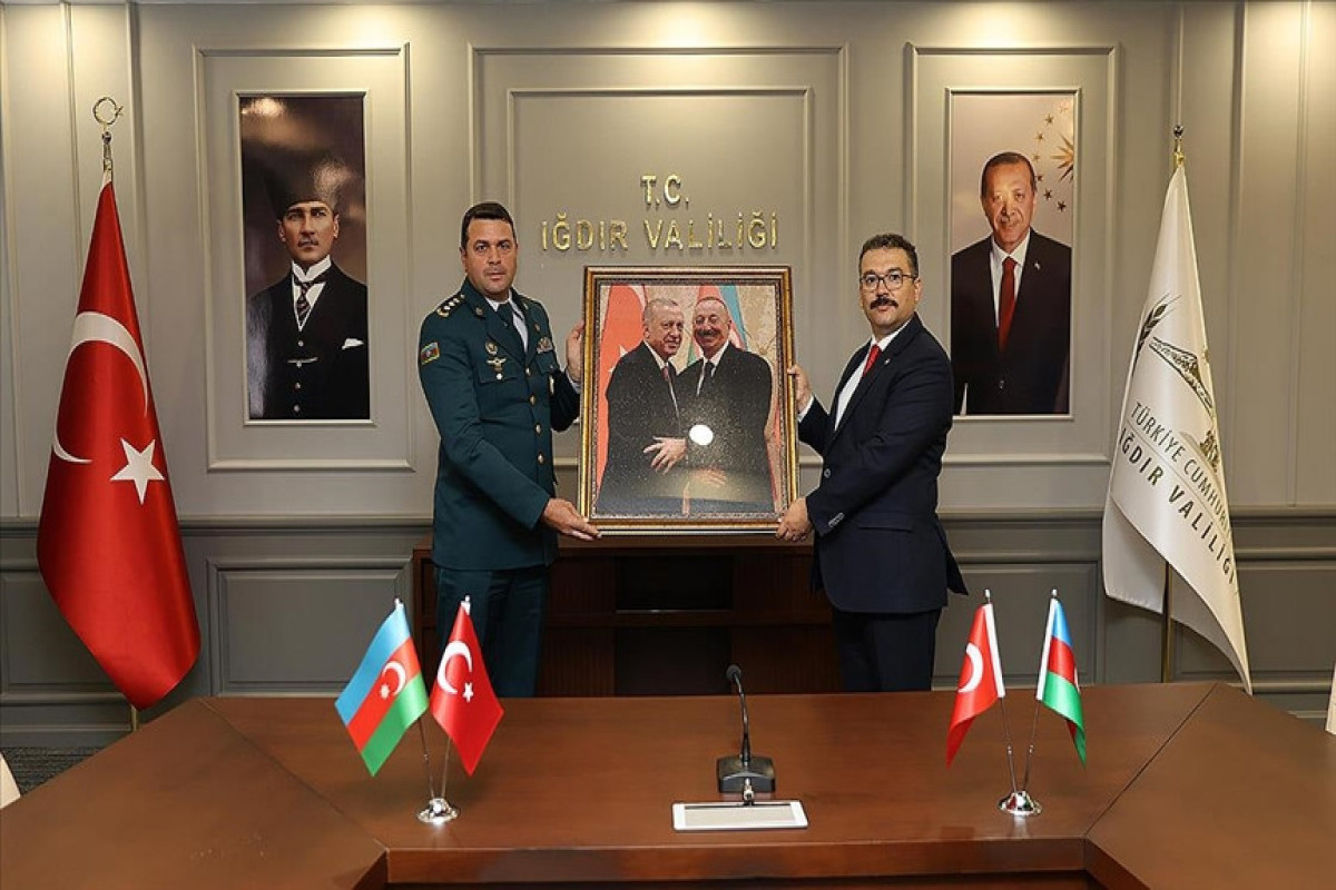 Turkish, Azerbaijani delegations discuss border security
