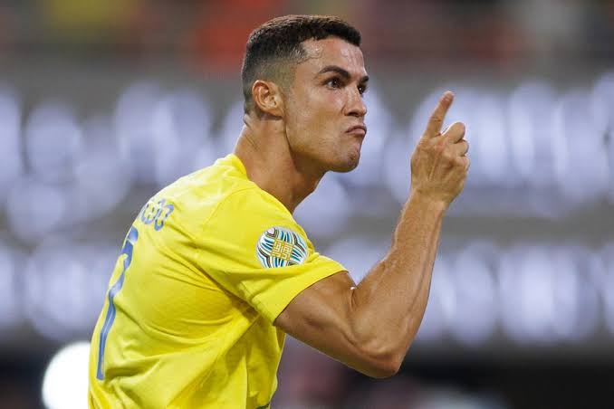 Ronaldonun bu hərəkəti MÜZAKİRƏLƏRƏ SƏBƏB OLDU -VİDEO