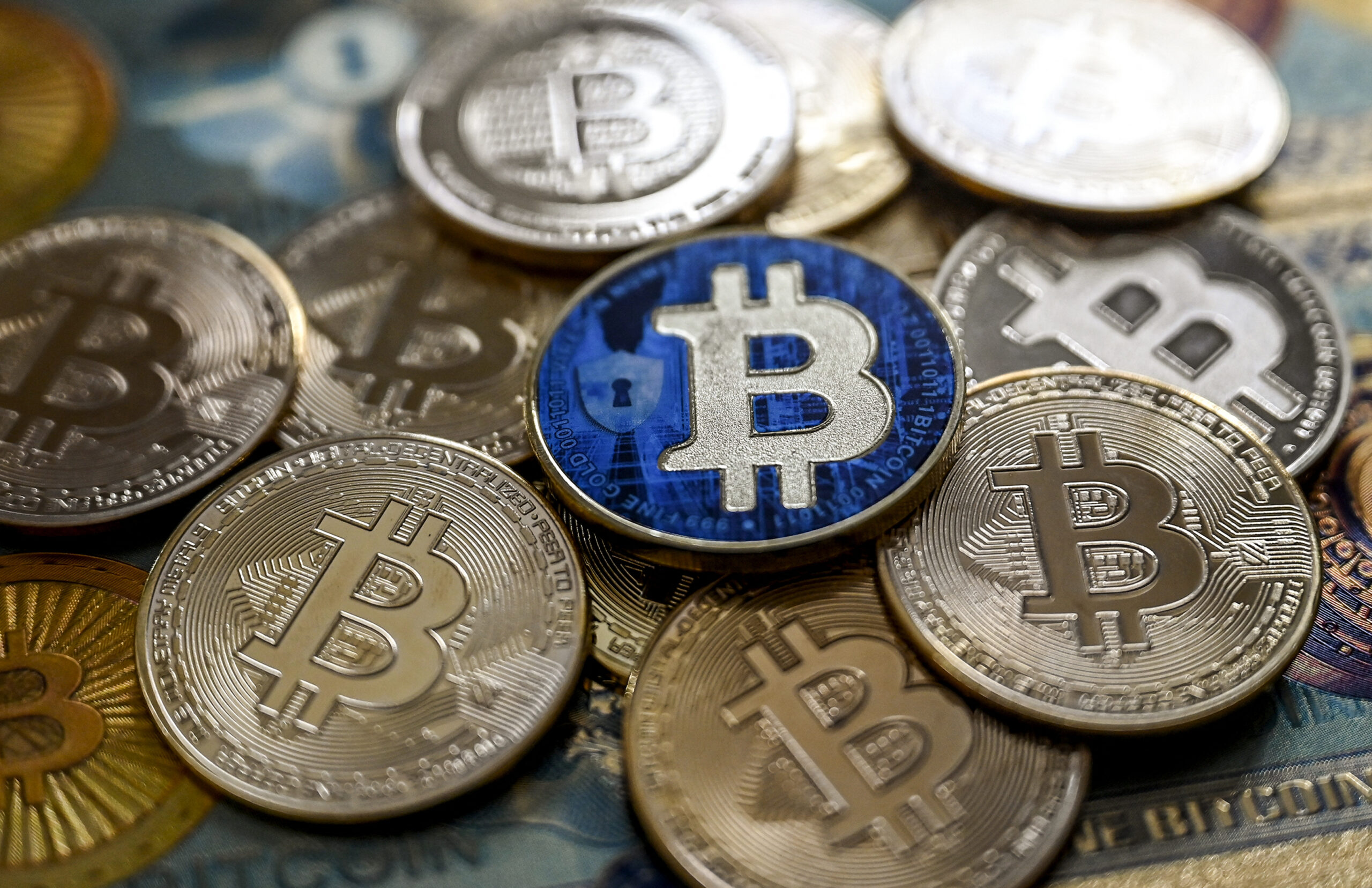 Crypto firm accidentally sends $44 billion in bitcoins to users