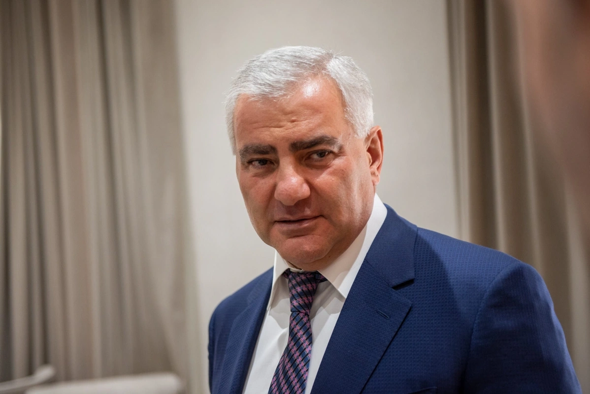 Кандидатом на пост премьера от партии "Сильная Армения" выдвинут Самвел Карапетян