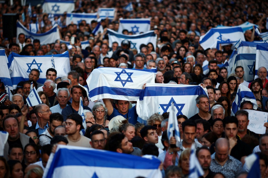 Bu ölkənin əhalisinin yarısı İsraili dəstəkləyir - SORĞU