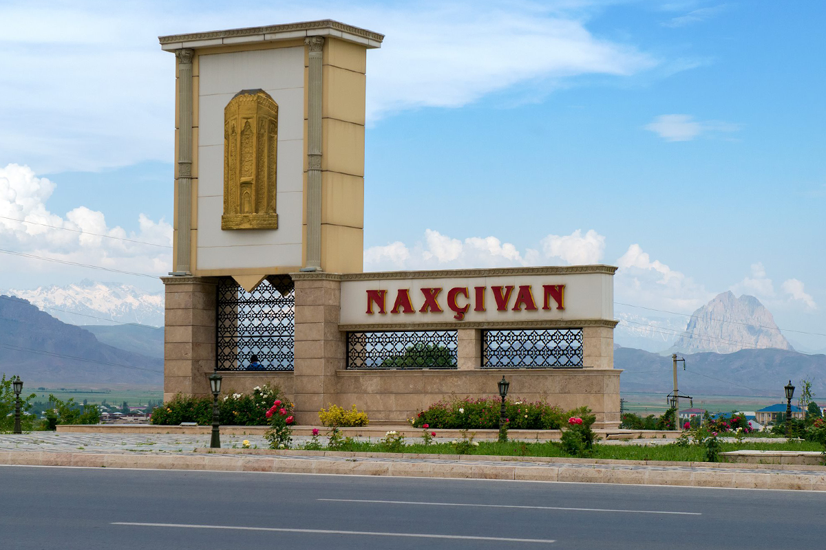 Naxçıvanda vəzifəli şəxs işdən azad edildi