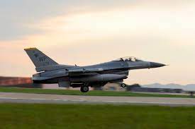Netherlands sends five F-16 fighting falcons to Ukraine