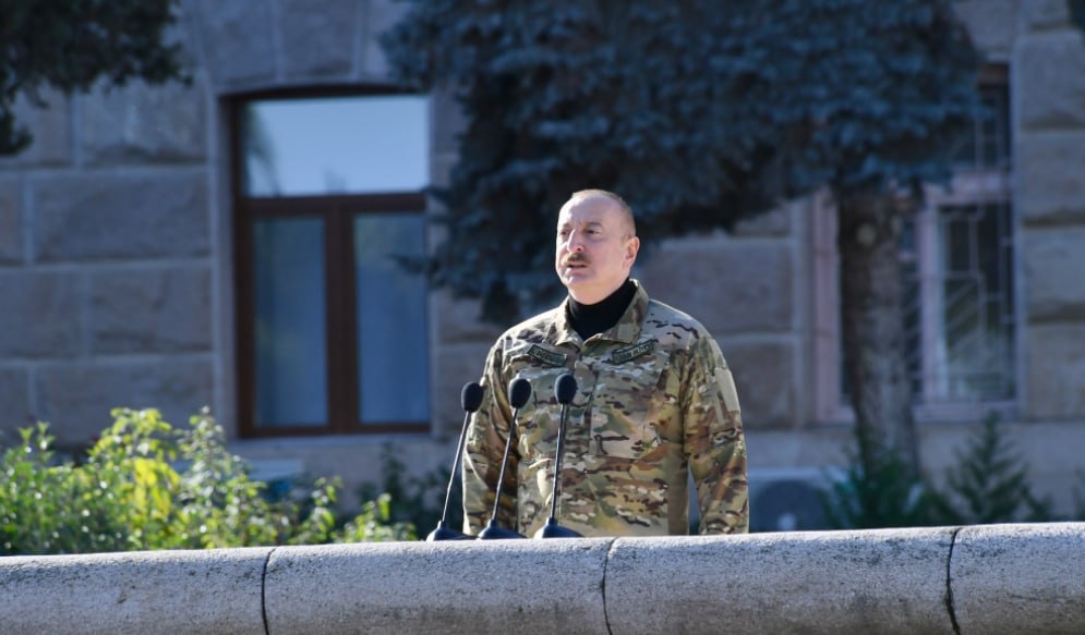 Prezident: “Azərbaycan övladları Şuşanı əlbəyaxa döyüşlərlə azad edib”