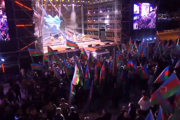 Concert is held in Baku on the occasion of Victory Day - LIVE