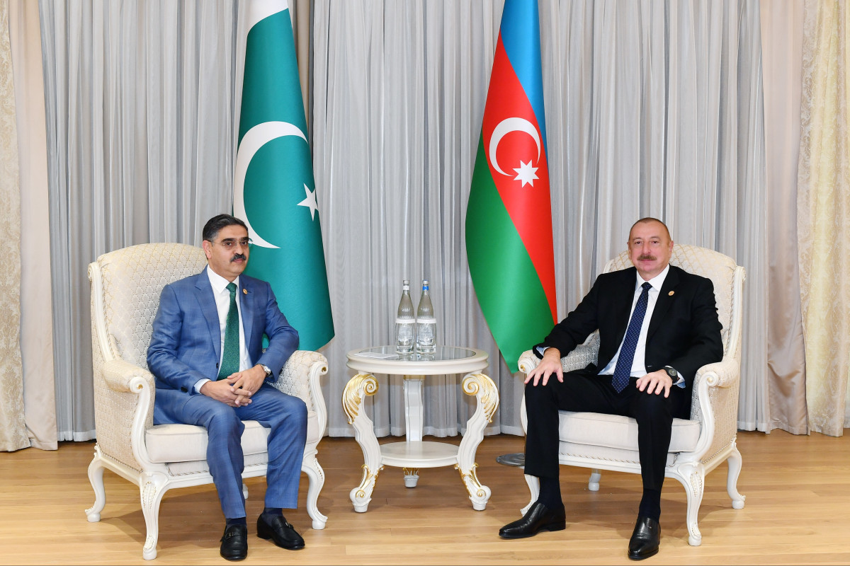 President Ilham Aliyev met with caretaker Prime Minister of Pakistan in Tashkent