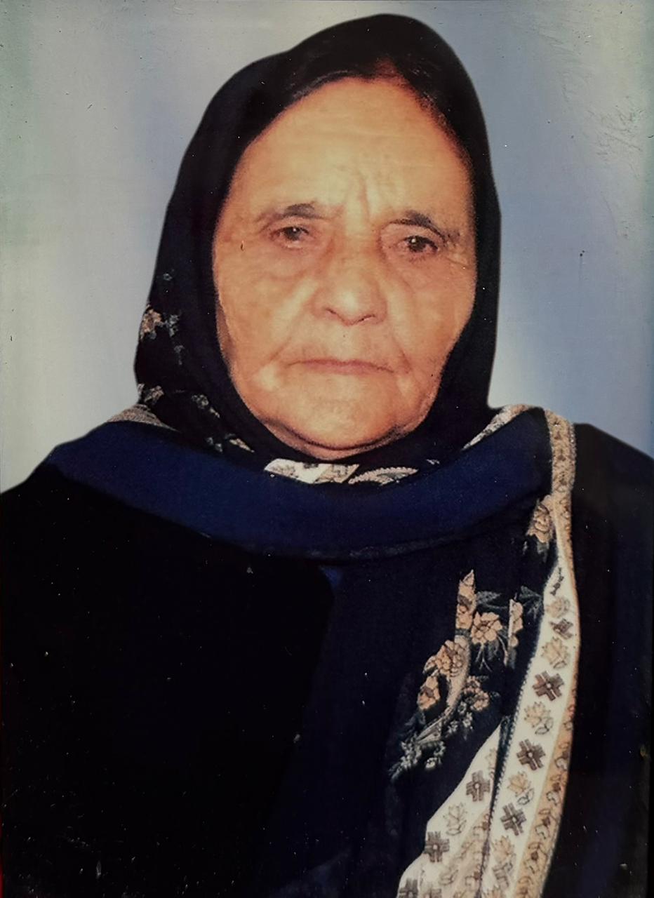 Yurd həsrətli Leyla Xəlilova - Səməd Vəkilov yazır...