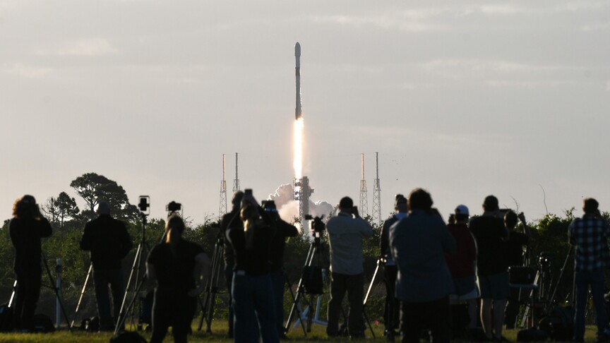 SpaceX delays Starship test flight after last-minute technical issue