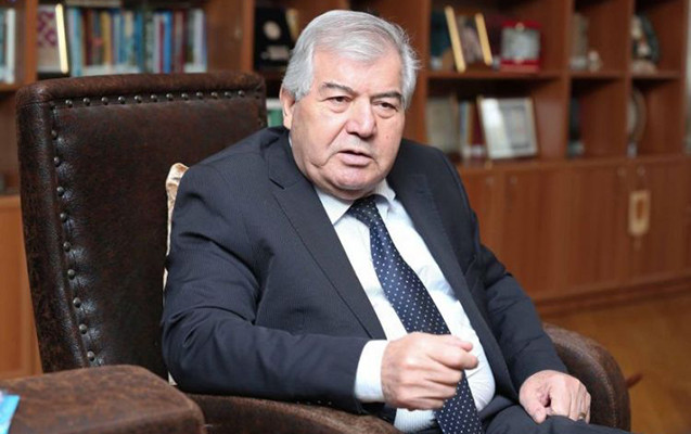 Xalq şairi Sabir Rüstəmxanlının 80 illiyinə həsr olunmuş yubiley gecəsi keçirilib