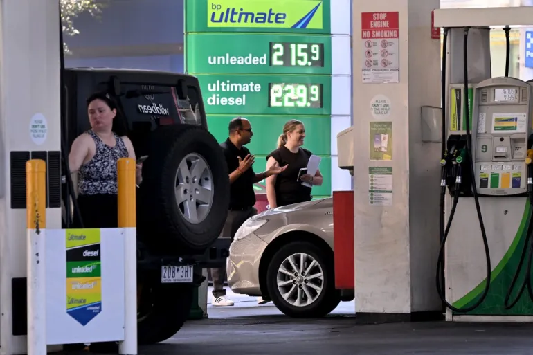 Australia extends measure on use of domestic fuel reserves amid energy crisis