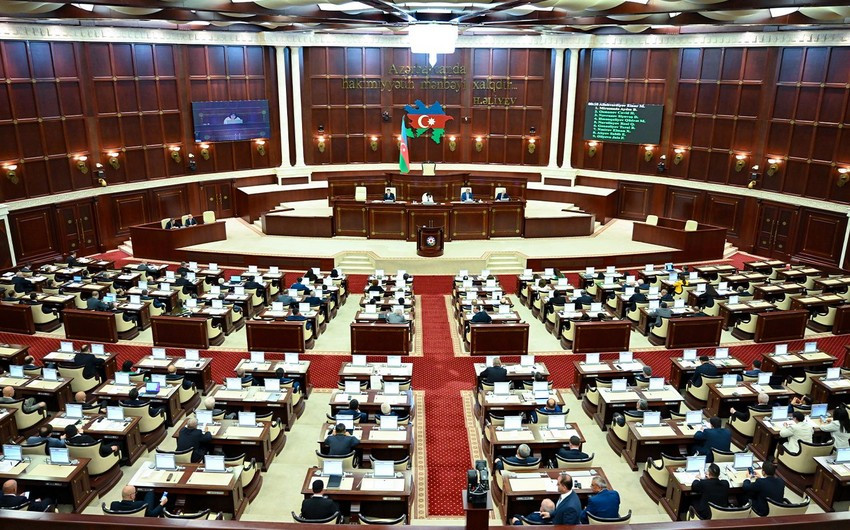 Azerbaijani Parliament adopts draft law on state budget or 2024 in first reading