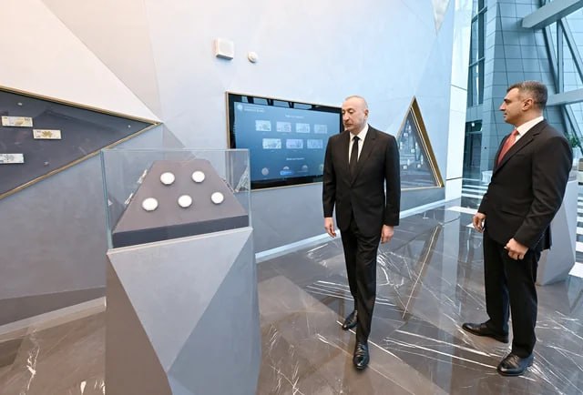 Prezident İlham Əliyev Mərkəzi Bankın yeni binasının açılışında olub