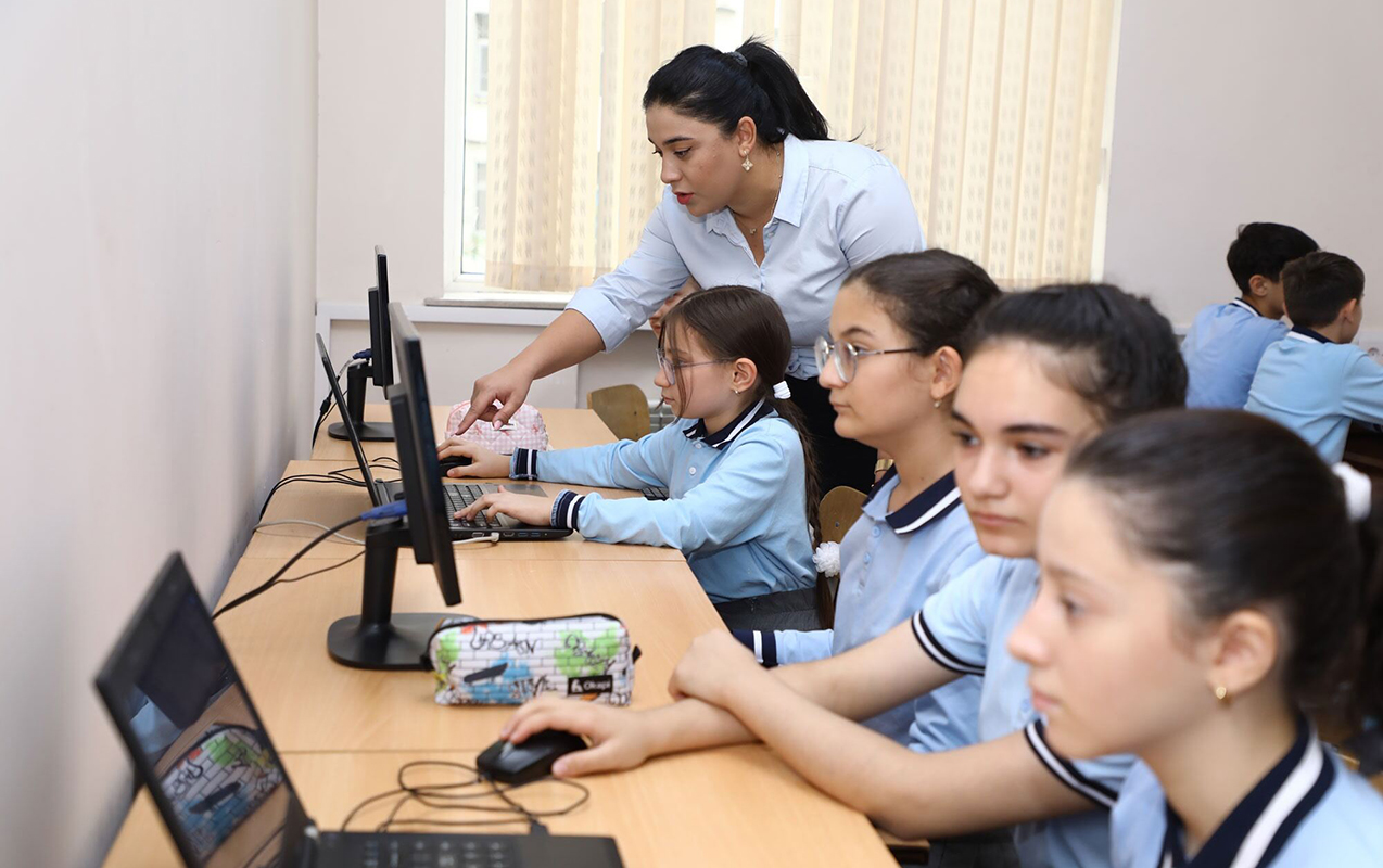 Ölkə üzrə 300 mindən çox şagird monitorinqə cəlb olunacaq