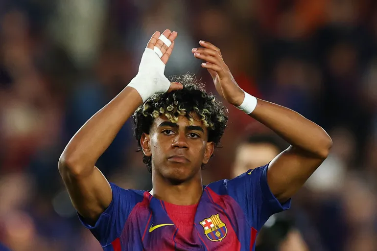 Lamin Yamal İspaniya çempionatının ən yaxşı futbolçusu seçildi