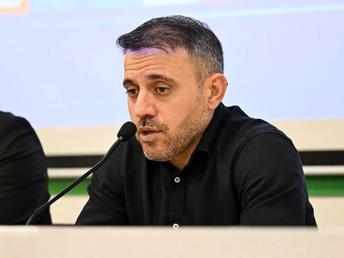 "Xəyal Əliyevin zədəsi planlarımızı pozdu” – <span class="text-danger">Ayxan Abbasov</span>