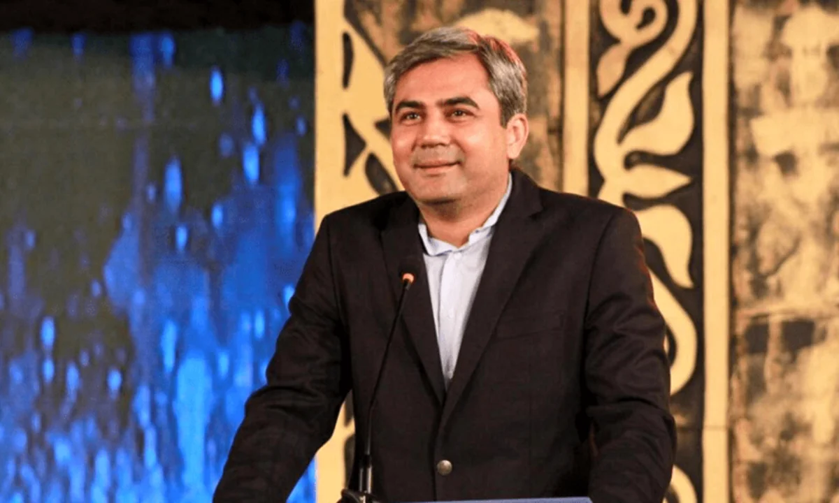Pakistan rəsmisi Tehranda səfərdədir