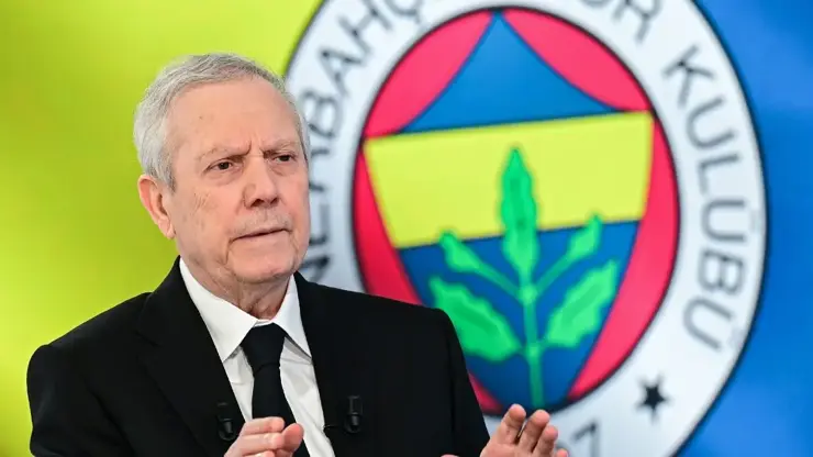 Aziz Yıldırım: <span class="text-danger">"“Fənərbaxça"nın ala bilməyəcəyi futbolçu yoxdur""</span>