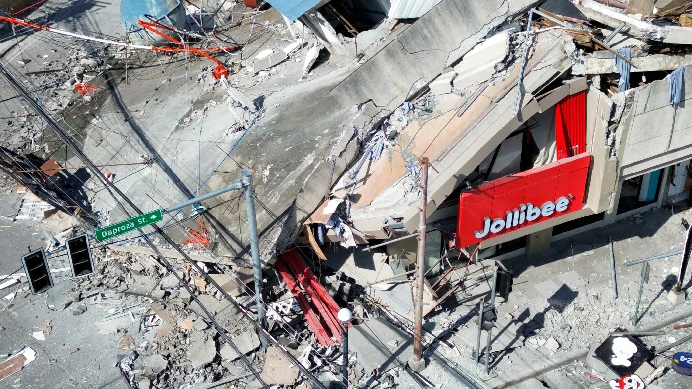 Deadly 7.8-Magnitude Quake Strikes Philippines, Killing 15 and Injuring Hundreds - <span class="text-danger">VIDEO</span>