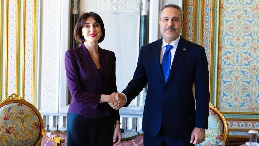 Turkish foreign minister meets Georgian, Azerbaijani counterparts in Istanbul