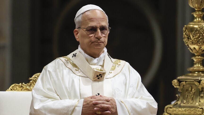 Pope Criticizes War and Rearmament in Speech to Spanish Lawmakers