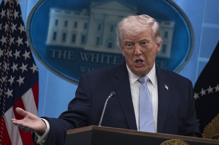 Trump Says Israel and Iran Agree to Pause Hostilities for Another Week