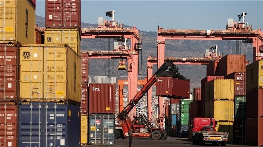 German Exports Jump 3.6% Year-on-Year in April