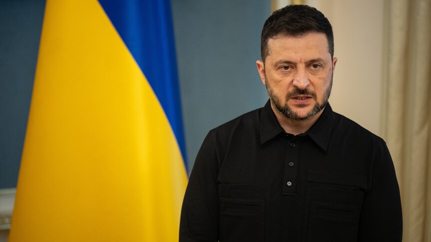 Zelenskyy tells Abramovich Ukraine will not withdraw from its territory