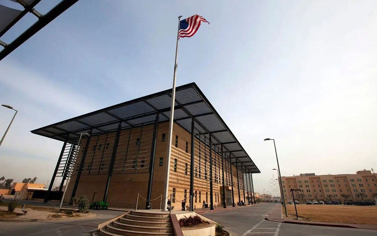 Посольство США призвало американцев срочно покинуть Ирак