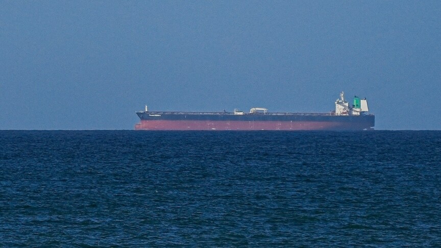 Only 2 vessels cross Strait of Hormuz over last 2 days