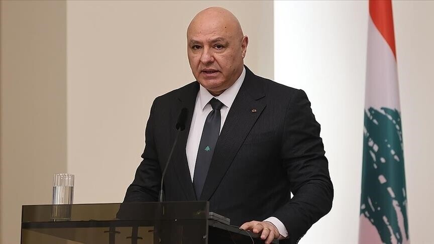 Lebanon faces choice between 'state monopoly on arms or militia influence', says president