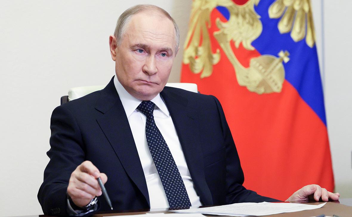 Владимир Путин назвал Украину террористами