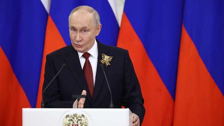 Putin says Russian troops maintain ‘strategic advantage’