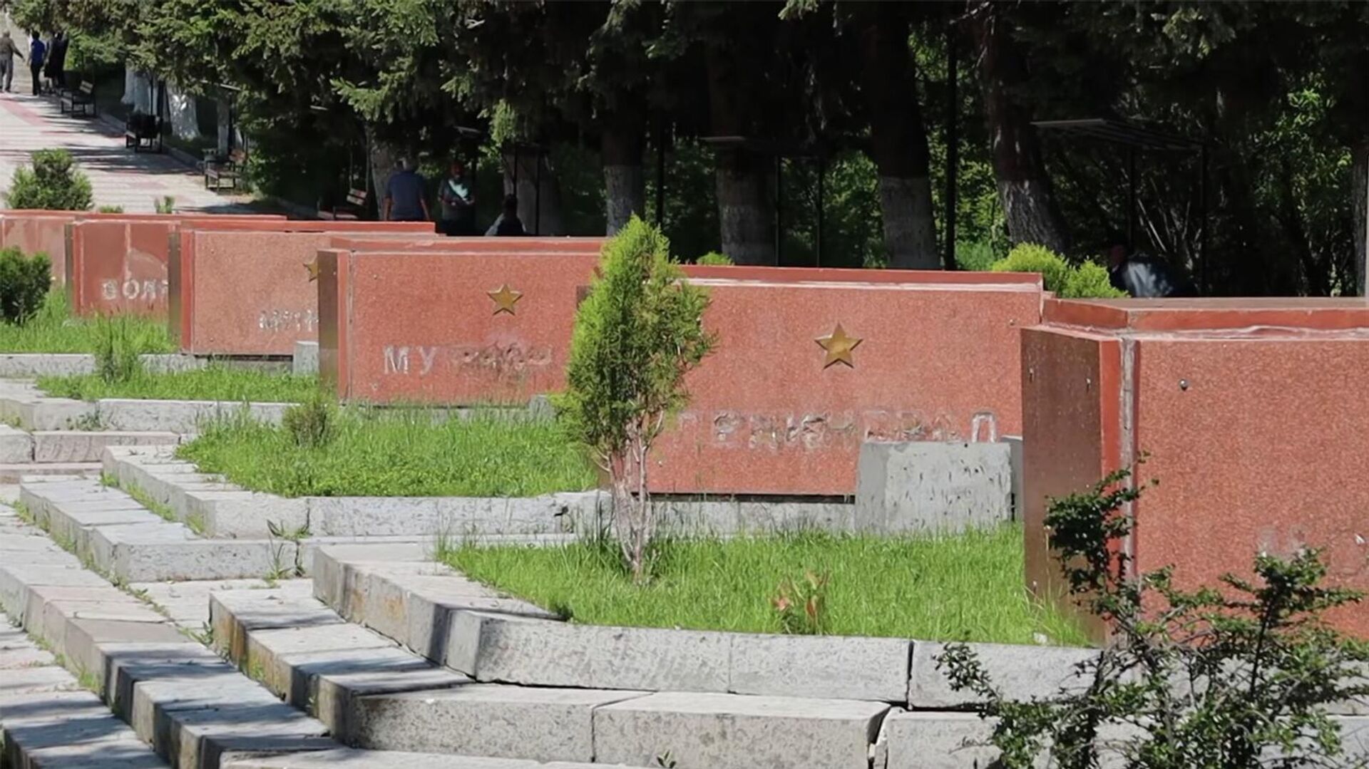 Вандализм у мемориала: в Гюмри задержан подозреваемый