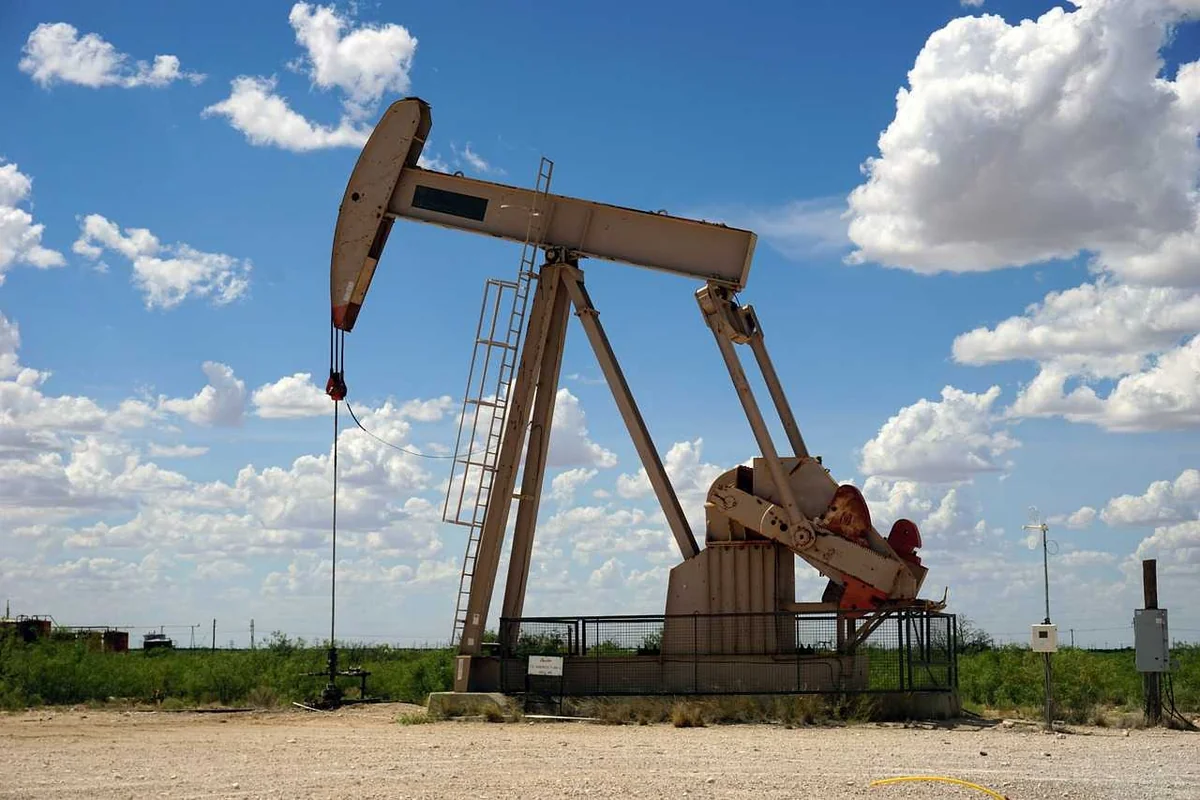 Azeri Light crude drops to $86.55 per barrel