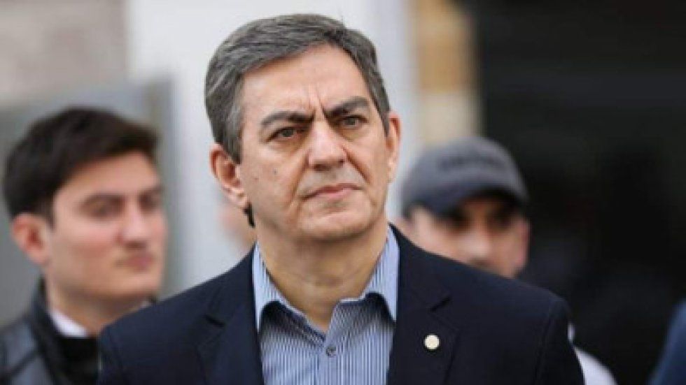 Məhkəmə Əli Kərimli ilə bağlı <span class="text-danger">QƏRAR VERDİ</span>