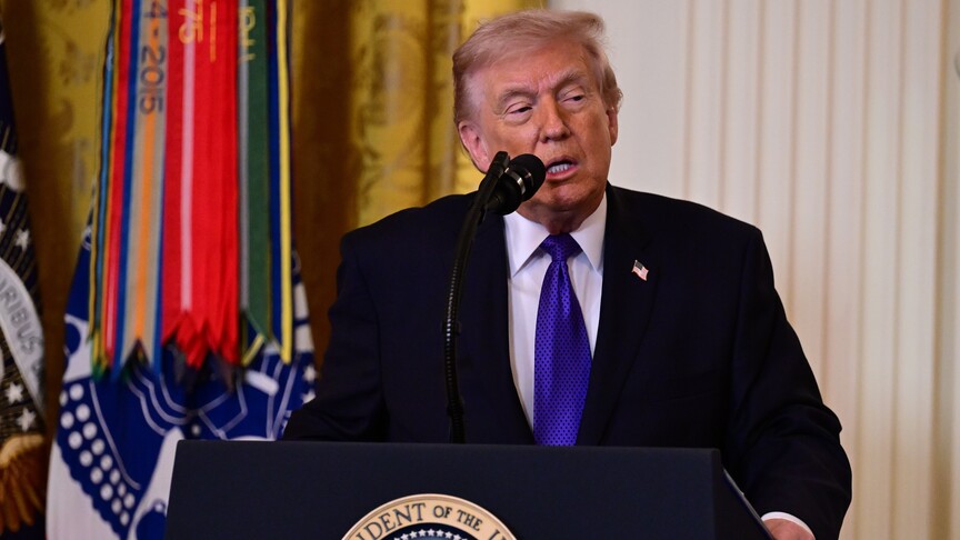 Trump suggests to Israel to let Syria ‘take care of Hezbollah’