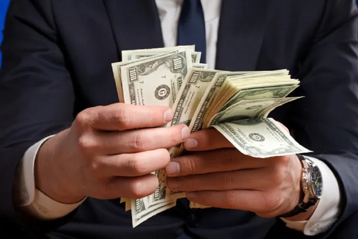 Bir gündə 336 milyard dollar qazandılar