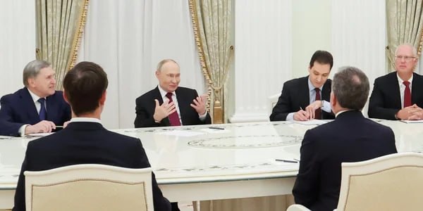После сделки США и Ирана в Кремле визит команды Трампа