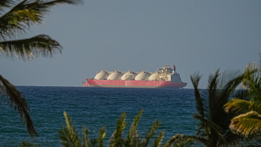 Greece might send naval units for mine-clearing, patrols in Strait of Hormuz: Report