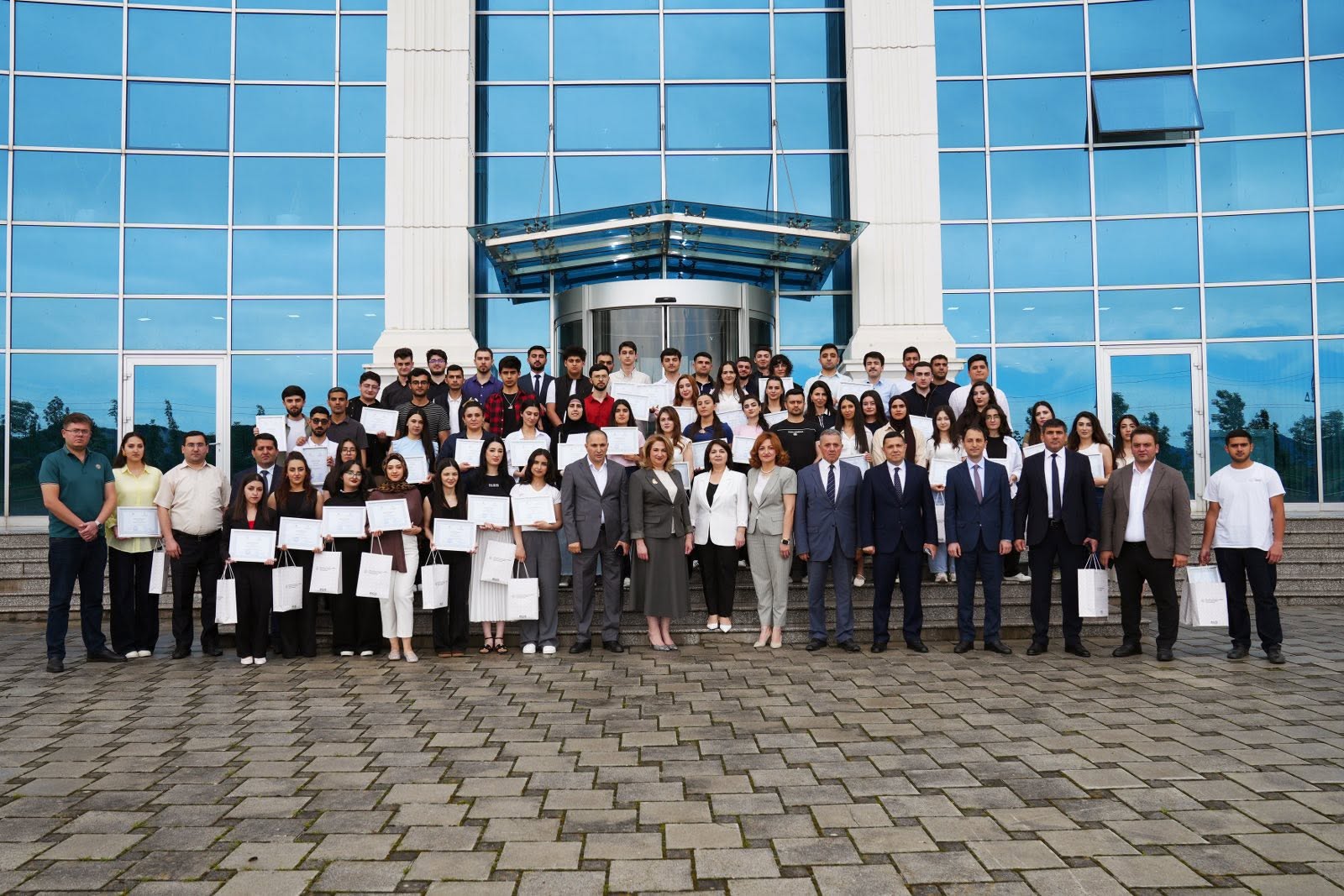 Qarabağ Universitetinin tələbələri respublika olimpiadasında qalib olublar