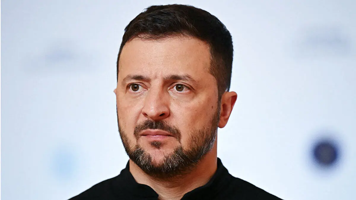 Zelenski bu ölkənin ali dövlət mükafatından məhrum edilib