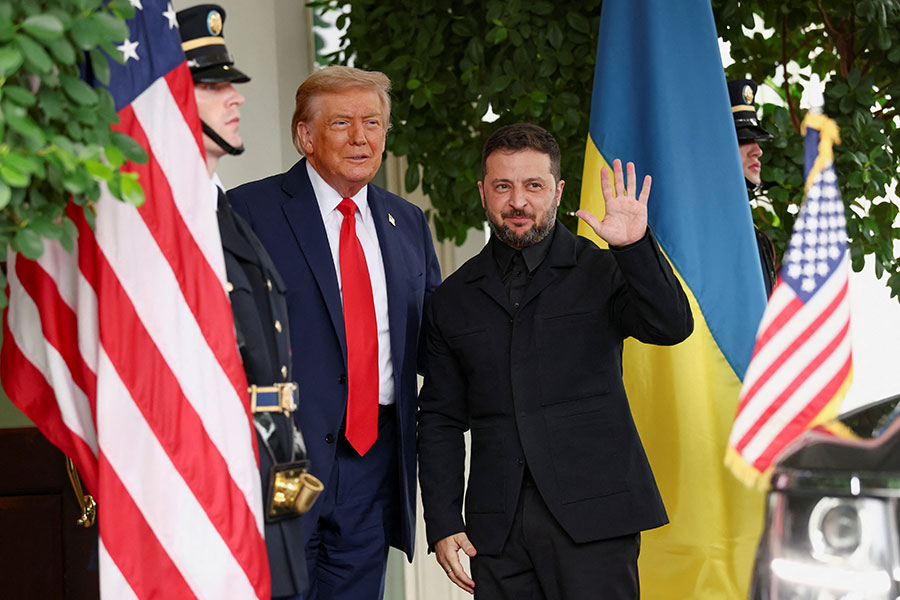 Трамп потребовал от Европы оплатить оружие, переданное Украине