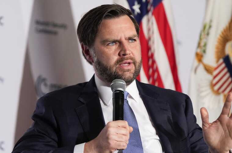 Вэнс заявил о прогрессе на первых переговорах США и Ирана