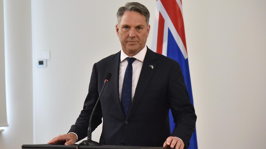 Australia signs biggest defense export deal