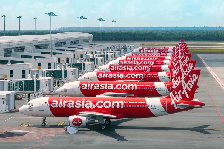 Air Asia X to lower fares as jet fuel prices drop