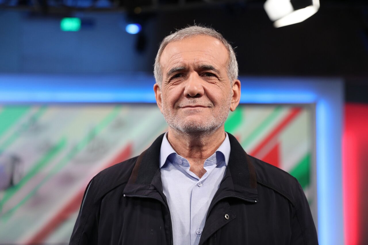 Пезешкиан едет в Пакистан