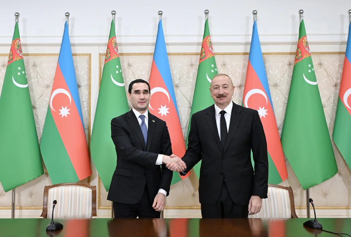 Azerbaijan, Turkmenistan agree to deepen coordination in transport and logistics sphere